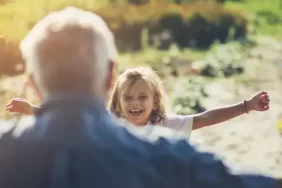 Rüyada Kız Torun Görmek