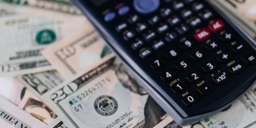 Erbakan8217dan-Sakarya8217da-Hukumete-Sert-Ekonomi-Elestirisi-82201-Trilyon-Dolarin-Hesabi-Verilmeli8221-featured